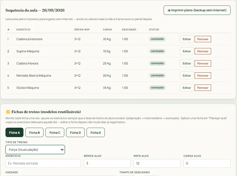 Tela demonstrativa do Método Pleno App com ficha de treino personalizada de um aluno fictício